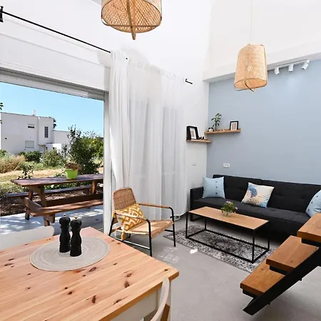 Yalarent Valley View Boutique Cottages With Pool Merhavia Exterior photo